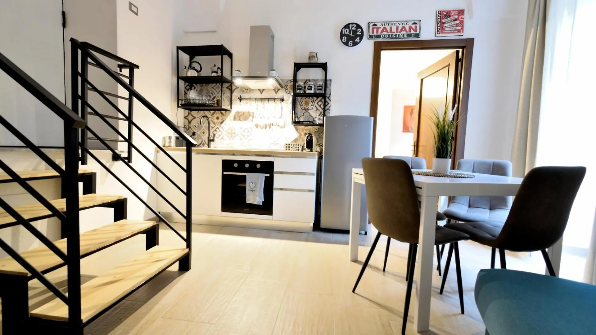 Apartament La Casa Di Carta Al Duomo Katania