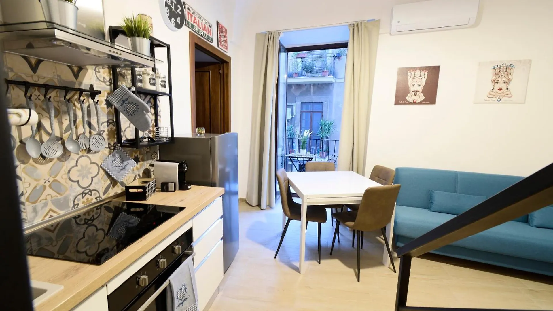 Apartament La Casa Di Carta Al Duomo Katania