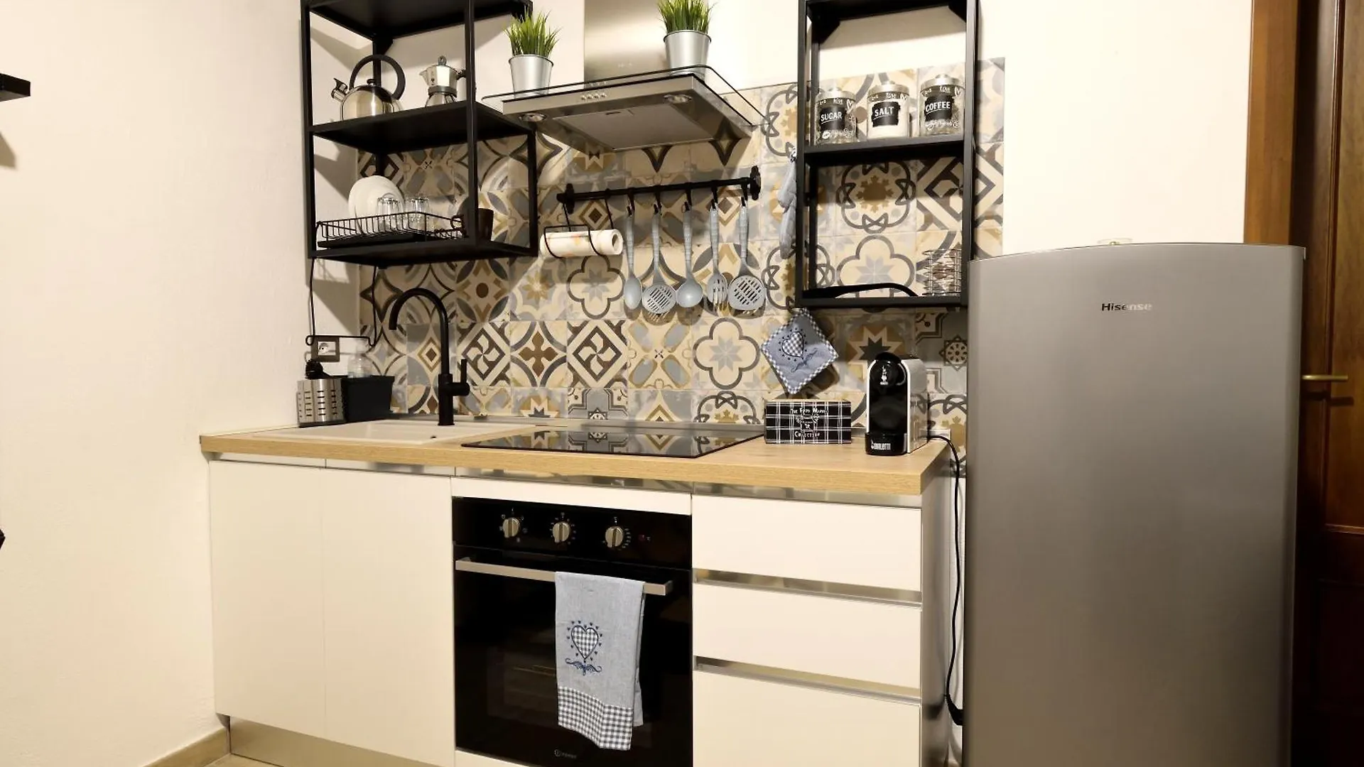 La Casa Di Carta Al Duomo Apartment Catania
